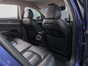 Седан Kia K5 2020 года, 2649000 рублей, Сургут