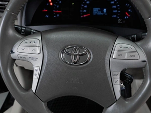 Седан Toyota Camry 2010 года, 1599000 рублей, Тюмень