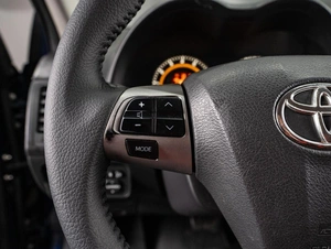 Седан Toyota Corolla 2011 года, 1169000 рублей, Тюмень