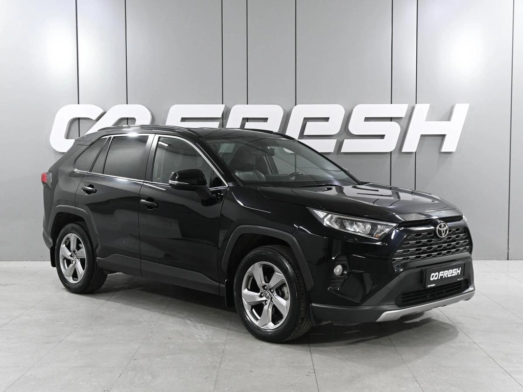Внедорожник Toyota RAV4 2019 года, 3069000 рублей, Ростов-на-Дону