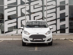 Хетчбэк Ford Fiesta 2016 года, 890000 рублей, Краснодар