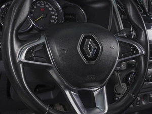 Хетчбэк Renault Sandero 2019 года, 1230000 рублей, Ростов-на-Дону
