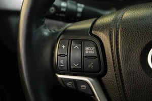 Внедорожник Toyota Highlander 2014 года, 3799000 рублей, Омск