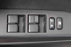 Внедорожник Toyota RAV4 2016 года, 1999000 рублей, Кемерово