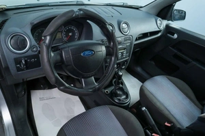 Хетчбэк Ford Fusion 2008 года, 349000 рублей, Челябинск