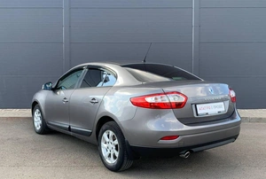 Седан Renault Fluence 2011 года, 525000 рублей, Солонцы