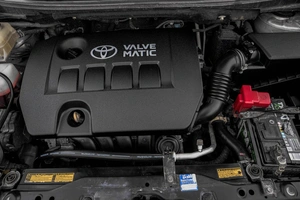 Минивэн Toyota Isis 2011 года, 1299000 рублей, Барнаул