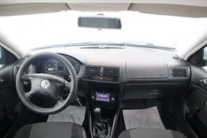 Хэтчбек Volkswagen Golf 2000 года, 349000 рублей, Обнинск