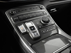 Внедорожник Hyundai Santa Fe 2021 года, 2723100 рублей, Казань