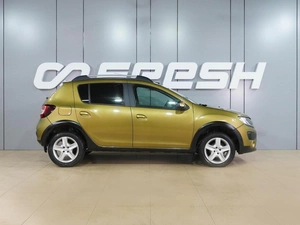 Хетчбэк Renault Sandero 2016 года, 1179000 рублей, Воронеж