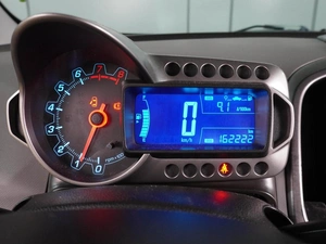 Седан Chevrolet Aveo 2013 года, 649000 рублей, Воронеж