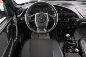 Внедорожник Chevrolet Niva 2011 года, 649000 рублей, Красноярск