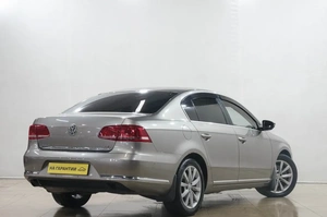 Седан Volkswagen Passat 2013 года, 1179000 рублей, Новокузнецк