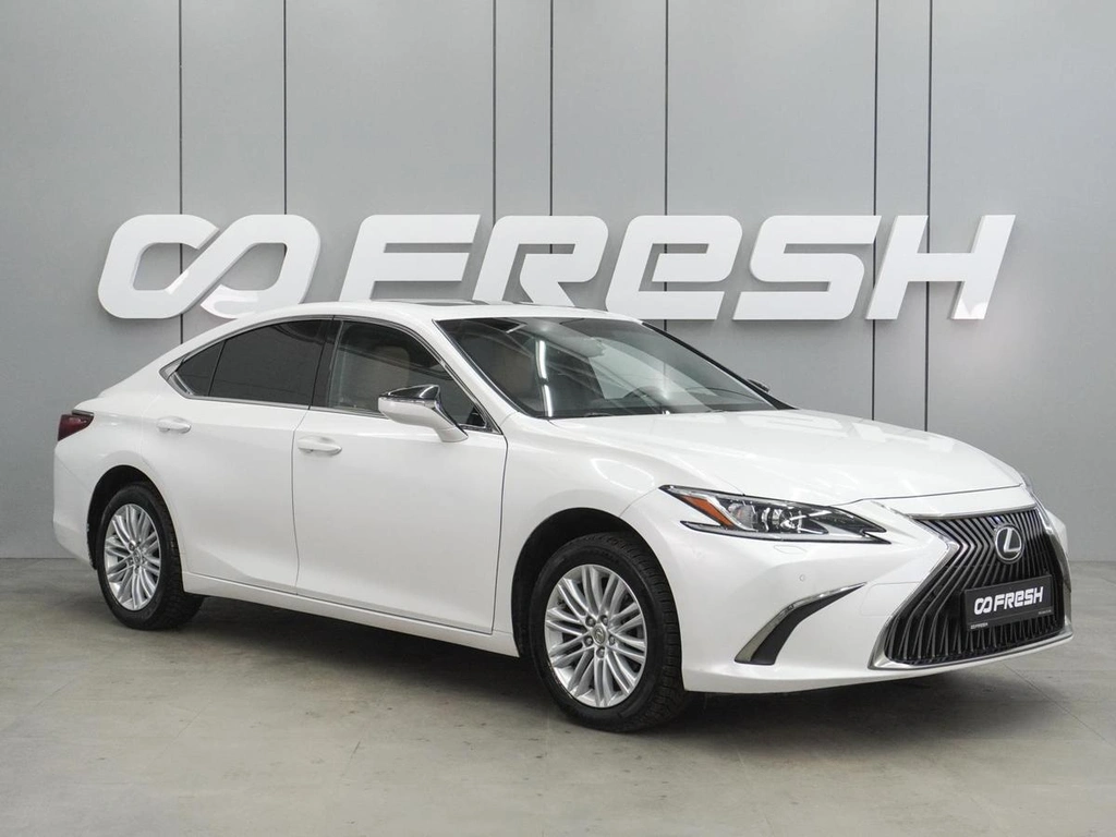 Седан Lexus ES 2018 года, 3449000 рублей, Воронеж