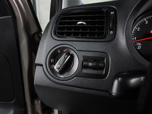 Седан Volkswagen Polo 2016 года, 999000 рублей, Воронеж