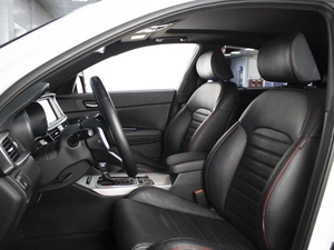 Седан Kia Optima 2018 года, 1920000 рублей, Омск