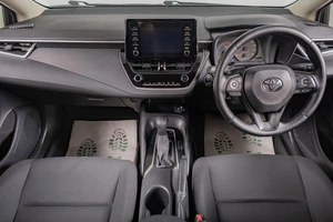 Седан Toyota Corolla 2020 года, 1699000 рублей, Томск