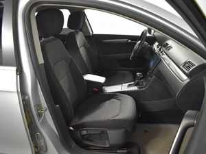 Седан Volkswagen Passat 2011 года, 889100 рублей, Казань