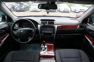 Седан Toyota Camry 2012 года, 1500000 рублей, Мирное