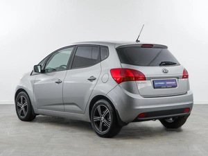 Минивэн Kia Venga 2013 года, 889077 рублей, Москва