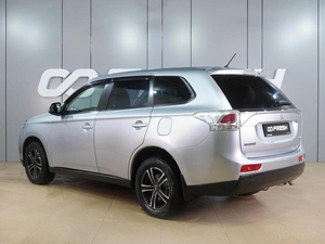 Внедорожник Mitsubishi Outlander 2013 года, 1379000 рублей, Воронеж