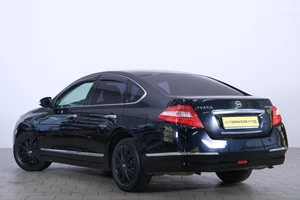 Седан Nissan Teana 2010 года, 1079000 рублей, Омск