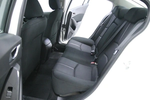 Хетчбэк Mazda 3 2018 года, 1498000 рублей, Солонцы