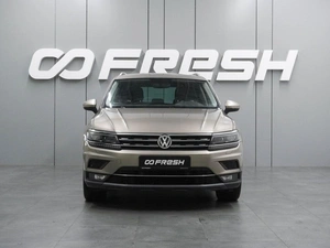 Внедорожник Volkswagen Tiguan 2018 года, 2054000 рублей, Воронеж