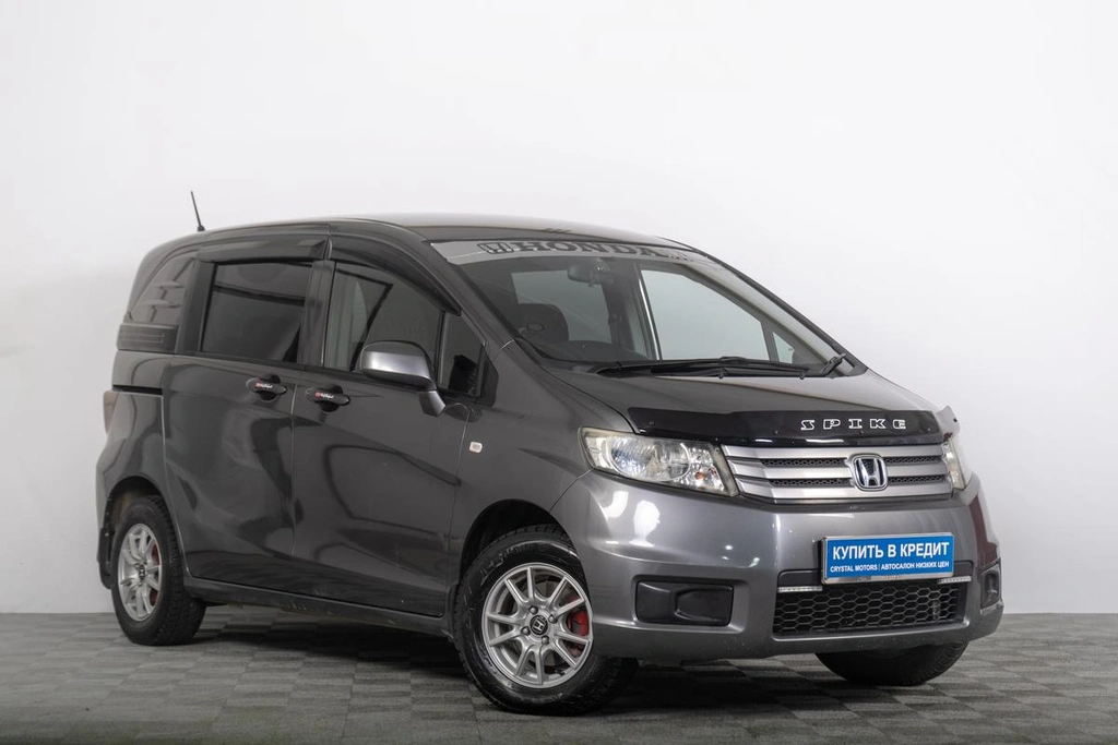 Минивэн Honda Freed 2011 года, 1399000 рублей, Томск