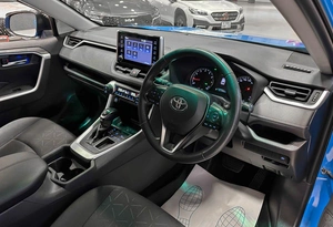 Внедорожник Toyota RAV4 2020 года, 2630000 рублей, Красноярск