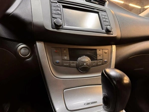 Хетчбэк Nissan Tiida 2015 года, 977000 рублей, Красноярск