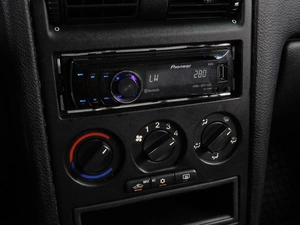 Седан Opel Astra 2003 года, 374000 рублей, Воронеж