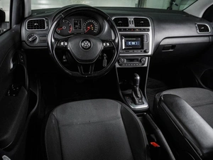 Седан Volkswagen Polo 2016 года, 1209000 рублей, Воронеж