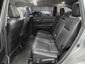 Внедорожник Toyota Highlander 2014 года, 2770000 рублей, Красноярск