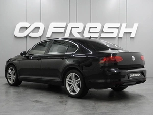 Седан Volkswagen Passat 2017 года, 1649000 рублей, Воронеж