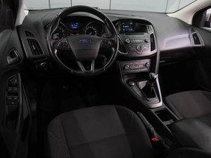 Седан Ford Focus 2017 года, 930000 рублей, Воронеж