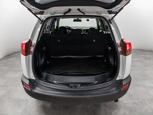 Внедорожник Toyota RAV4 2013 года, 1850000 рублей, Красноярск