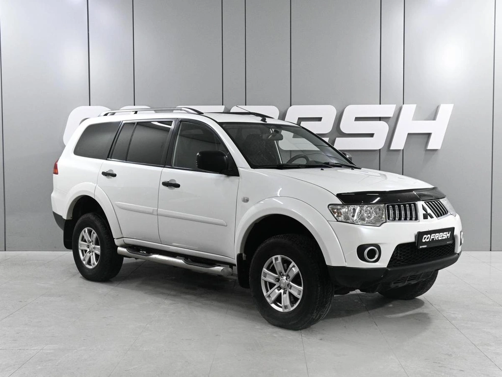 Внедорожник Mitsubishi Pajero 2010 года, 1599000 рублей, Ростов-на-Дону