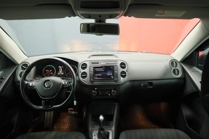 Внедорожник Volkswagen Tiguan 2014 года, 1320000 рублей, Курск