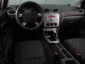Хетчбэк Ford Focus 2008 года, 549000 рублей, Воронеж