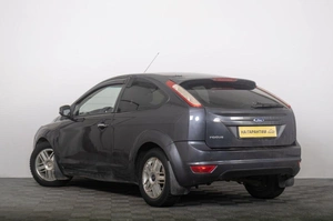 Хетчбэк Ford Focus 2010 года, 399000 рублей, Томск