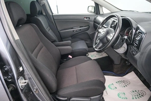 Минивэн Toyota Wish 2004 года, 869000 рублей, Красноярск