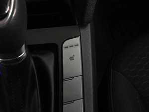 Седан Hyundai Elantra 2019 года, 1719000 рублей, Аксай
