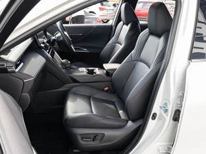 Внедорожник Toyota Harrier 2021 года, 4970000 рублей, Краснодар