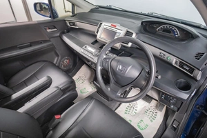 Минивэн Honda Freed 2013 года, 1229000 рублей, Томск