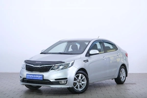 Седан Kia Rio 2017 года, 1039000 рублей, Омск