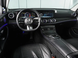 Седан Mercedes-benz E-класс 2016 года, 2270000 рублей, Красный Пахарь