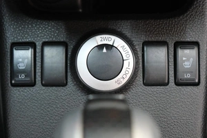 Внедорожник Nissan X-Trail 2012 года, 1319000 рублей, Омск