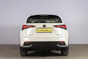 Внедорожник Lexus NX 2017 года, 3399000 рублей, Новосибирск