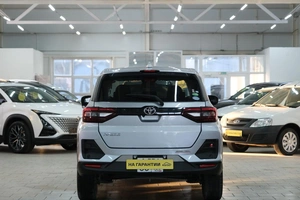Внедорожник Toyota Raize 2020 года, 1909000 рублей, Омск